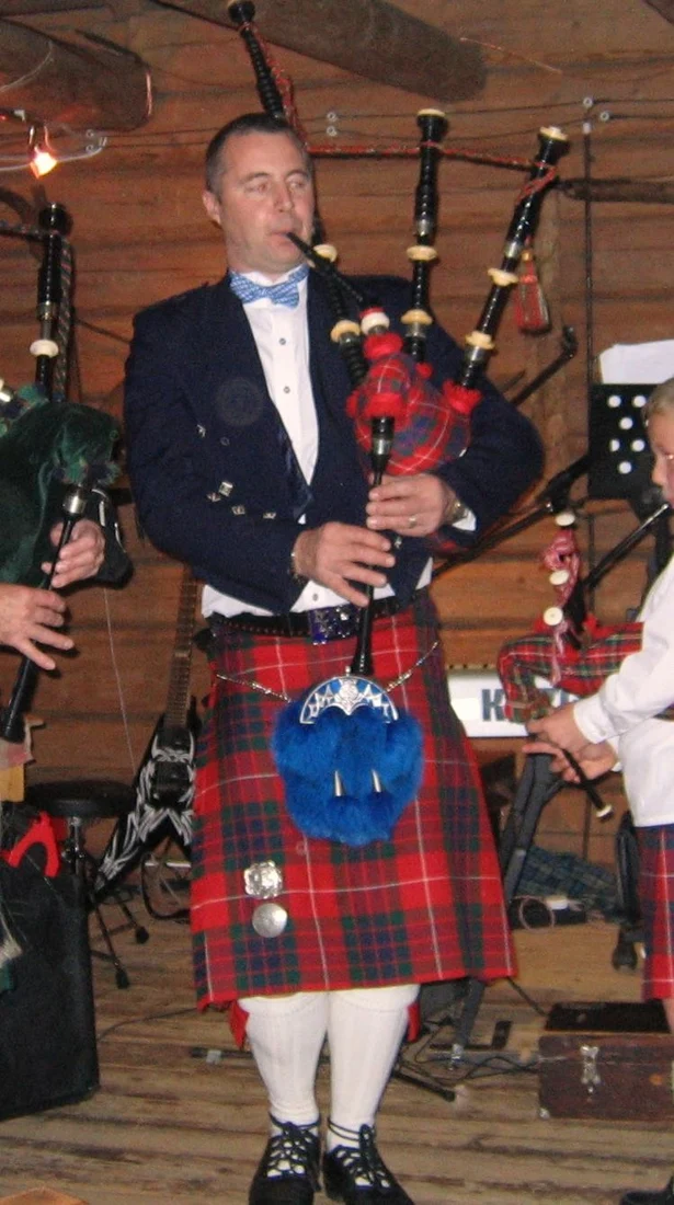 Billy Fraser playing the Scottish bagpipes